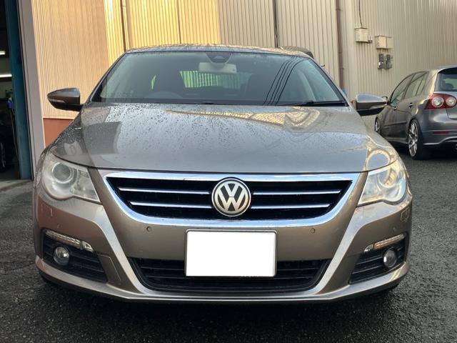 パサートＣＣ Ｖ６　４モーション　レザーインテリア　電動シート　前後席シートヒーター　キセノンヘッドライト　１８インチアルミホイール　フロントドリルドブレーキローター　ローダウン　ナビ　フルセグＴＶ　バックカメラ　パドルシフト（2枚目）