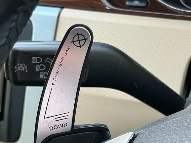 パサートＣＣ Ｖ６　４モーション　レザーインテリア　電動シート　前後席シートヒーター　キセノンヘッドライト　１８インチアルミホイール　フロントドリルドブレーキローター　ローダウン　ナビ　フルセグＴＶ　バックカメラ　パドルシフト（36枚目）