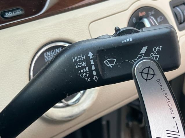 パサートＣＣ Ｖ６　４モーション　レザーインテリア　電動シート　前後席シートヒーター　キセノンヘッドライト　１８インチアルミホイール　フロントドリルドブレーキローター　ローダウン　ナビ　フルセグＴＶ　バックカメラ　パドルシフト（37枚目）