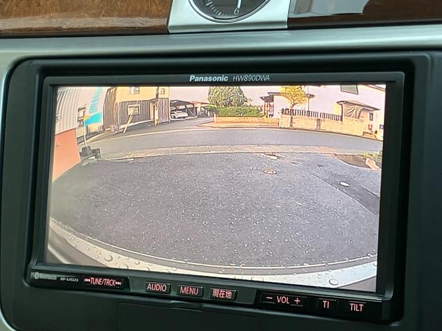 パサートＣＣ Ｖ６　４モーション　レザーインテリア　電動シート　前後席シートヒーター　キセノンヘッドライト　１８インチアルミホイール　フロントドリルドブレーキローター　ローダウン　ナビ　フルセグＴＶ　バックカメラ　パドルシフト（44枚目）