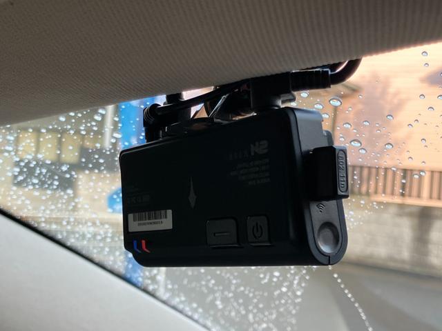 パサートＣＣ Ｖ６　４モーション　レザーインテリア　電動シート　前後席シートヒーター　キセノンヘッドライト　１８インチアルミホイール　フロントドリルドブレーキローター　ローダウン　ナビ　フルセグＴＶ　バックカメラ　パドルシフト（47枚目）