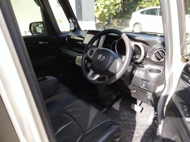 Ｎ　ＢＯＸ＋ 福祉車両　カスタム　Ｇ　車いす仕様車　ワンオーナー　キーレス　フルセグ　ナビ＆ＴＶ　エアバッグ　オートマ　フル装備　ＨＩＤヘッドライト　ＥＴＣ　バックカメラ　スマートキー（2枚目）