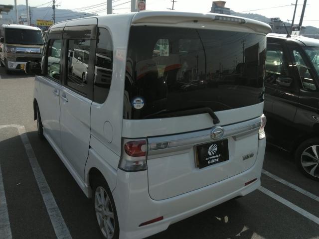 タント カスタムＬ　ワンオーナー　キーレス　フルセグ　ナビ＆ＴＶ　エアバッグ　オートマ　フル装備　ＨＩＤヘッドライト　スマートキー（3枚目）