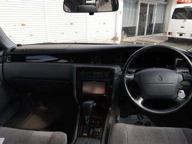 クラウンマジェスタ Ａタイプ　キーレス　ワンセグ　ナビ＆ＴＶ　１５アルミホイール　エアバッグ　オートマ　フル装備　ＥＴＣ（9枚目）