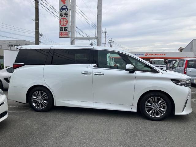 アルファード Z ワンオーナー サンルーフ 革シート キーレス フルセグ ナビ&TV 18アルミホイール 乗車定員7人 エアバッグ オートマ ETC バックカメラ スマートキー(4枚目)