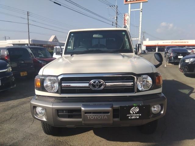 ランドクルーザー７０ ピックアップ　キーレス　フルセグ　ナビ＆ＴＶ　エアバッグ　フル装備　ＥＴＣ　バックカメラ（4枚目）