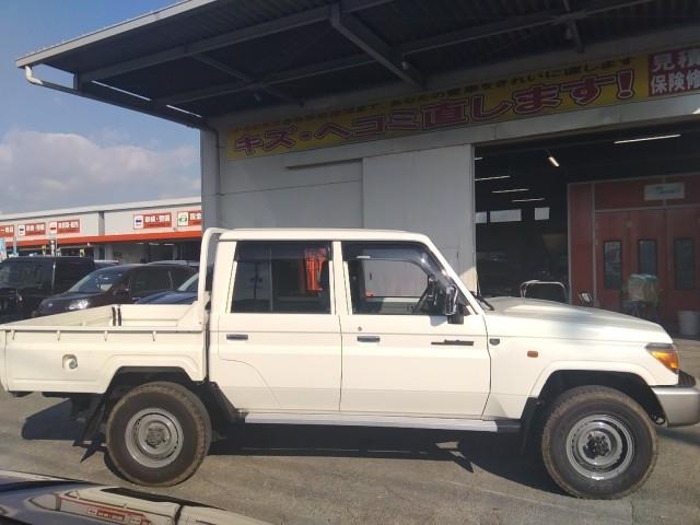 ランドクルーザー７０ ピックアップ　キーレス　フルセグ　ナビ＆ＴＶ　エアバッグ　フル装備　ＥＴＣ　バックカメラ（16枚目）