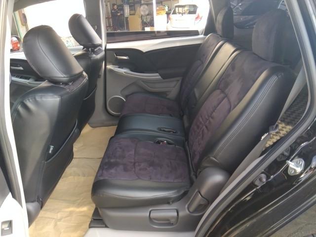 オデッセイ Ｍファインスピリット　キーレス　フルセグ　ナビ＆ＴＶ　１９アルミホイール　乗車定員７人　エアバッグ　オートマ　フル装備　ＨＩＤヘッドライト　ＥＴＣ　バックカメラ（13枚目）