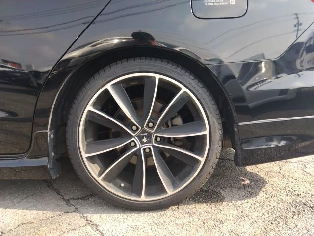 オデッセイ Ｍファインスピリット　キーレス　フルセグ　ナビ＆ＴＶ　１９アルミホイール　乗車定員７人　エアバッグ　オートマ　フル装備　ＨＩＤヘッドライト　ＥＴＣ　バックカメラ（23枚目）