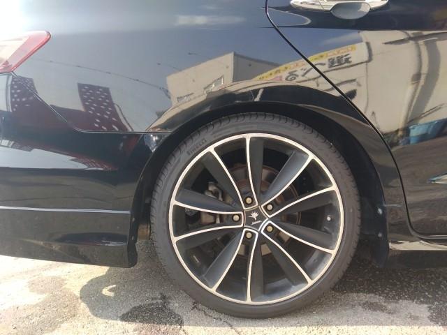 オデッセイ Ｍファインスピリット　キーレス　フルセグ　ナビ＆ＴＶ　１９アルミホイール　乗車定員７人　エアバッグ　オートマ　フル装備　ＨＩＤヘッドライト　ＥＴＣ　バックカメラ（24枚目）