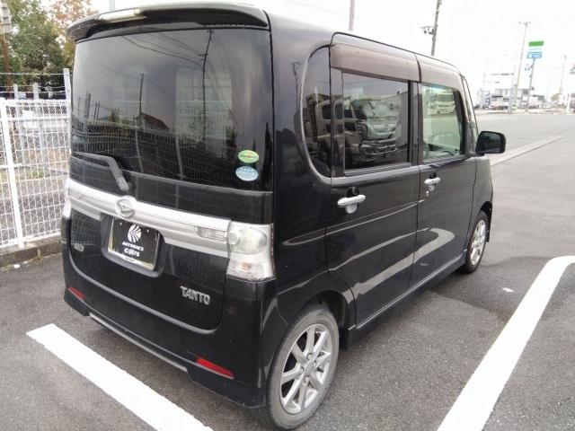 タント カスタムＸスペシャル　キーレス　フルセグ　ナビ＆ＴＶ　エアバッグ　オートマ　フル装備　ＨＩＤヘッドライト　スマートキー（3枚目）