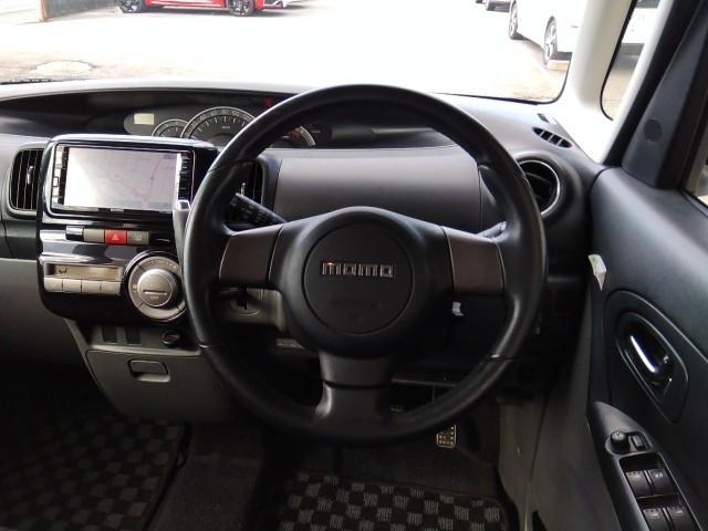 タント カスタムRS キーレス フルセグ ナビ&TV 15アルミホイール エアバッグ オートマ フル装備 HIDヘッドライト ETC スマートキー(8枚目)