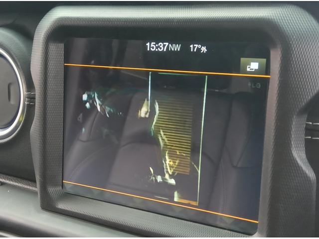 ジープ・ラングラーアンリミテッド サハラ ワンオーナー ブラックレザーシート AppleCarplay/AndroidAuto対応純正ナビTV フロント/サイド/バックカメラ 追従式クルコン 純正18インチアルミ シート&ステアリングヒーター(24枚目)