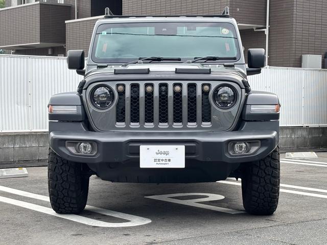 ジープ・ラングラーアンリミテッド ルビコン ブラックレザー ルーフラック AppleCarPlay/AndroidAuto対応純正ナビTV バック/サイド/フロントカメラ シートヒーター 純正17インチアルミ アダプティブクルーズコントロール(10枚目)