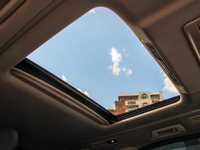 アルファード 2.5S Cパッケージ モデリスタエアロ/デジタルインナーミラー/ITSConnect/フリップダウンモニター/アップルカープレイ/ドライブレコーダー/18インチアルミホイール(25枚目)