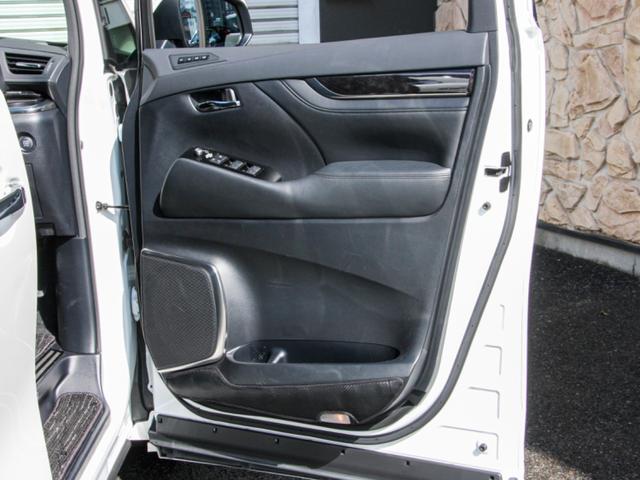 アルファード 2.5S Cパッケージ モデリスタエアロ/デジタルインナーミラー/ITSConnect/フリップダウンモニター/アップルカープレイ/ドライブレコーダー/18インチアルミホイール(60枚目)