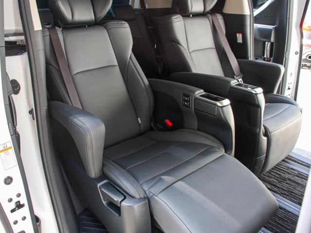 アルファード 2.5S Cパッケージ モデリスタエアロ/デジタルインナーミラー/ITSConnect/フリップダウンモニター/アップルカープレイ/ドライブレコーダー/18インチアルミホイール(66枚目)