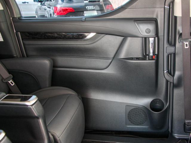 アルファード 2.5S Cパッケージ モデリスタエアロ/デジタルインナーミラー/ITSConnect/フリップダウンモニター/アップルカープレイ/ドライブレコーダー/18インチアルミホイール(69枚目)