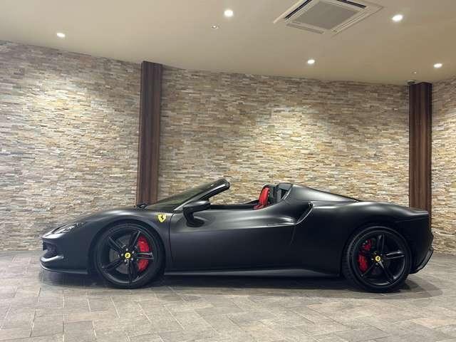 ２９６ＧＴＳ ベースグレード　Ｆ１　ＤＣＴ　マットネロデイトナカラーー（7枚目）