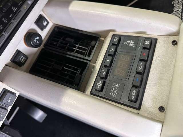 カウンタック 5.2 V12 25th(32枚目)