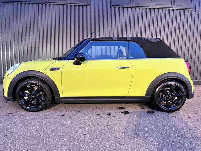 ＭＩＮＩ ＭＩＮＩ