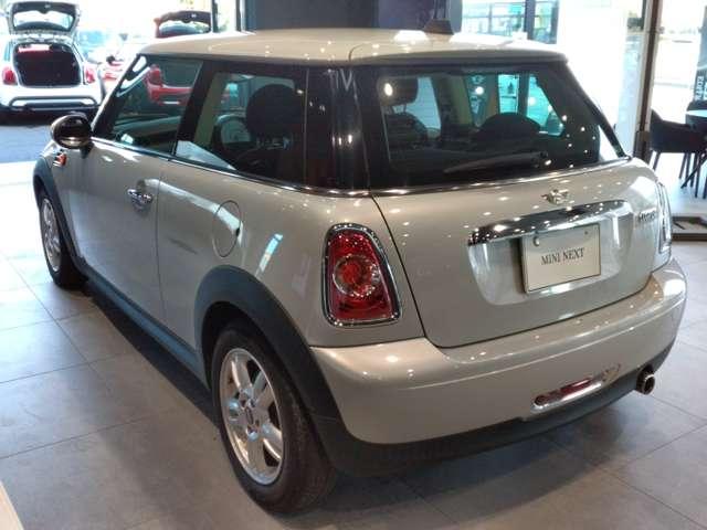 ＭＩＮＩ クーパー　禁煙車　車検令和６年１２月（9枚目）