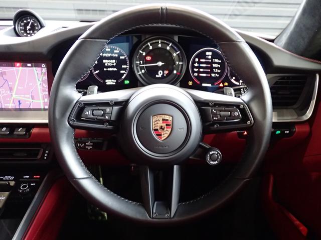 911 カレラ スポーツエキゾースト・マトリクスLED・電動ガラスサンルーフ・スポクロPKG・ヒーター付GTステア・OP20/21AW・OPテールライト・レーンチェンジ・エンボス加工ヘッドレスト・パワステ+(10枚目)
