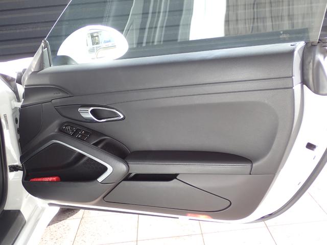 911 911カレラ PDLSライト・左右シートヒーター・GTスポーツステア・エントリー&ドライブ・レーンチェンジ・エンボス加工ヘッドレスト・電格ミラー・パークアシスト付Bカメラ(19枚目)