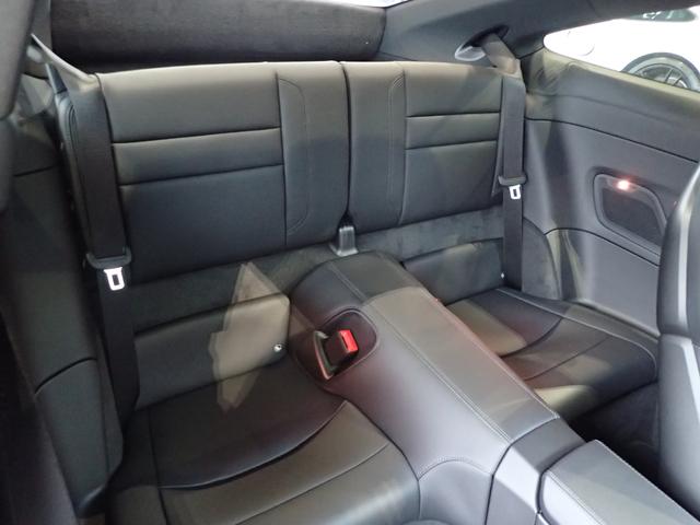 ���A�V�[�g�ɐg��u���Ă��A�|���V�F�ł̃h���C�r���O�͒P�Ȃ�ړ��ł͂Ȃ��A�P�Ȃ�S�n�悳�ł͂Ȃ��A�|���V�F�̃u�����h�������Ă��������Ȃ��炲��Ԃł��܂��B