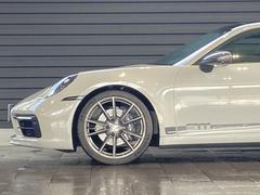 ２０／２１インチ　Ｃａｒｒｅｒａ　Ｓ　ホイール（ハイグロスチタニウムグレー塗装） 6