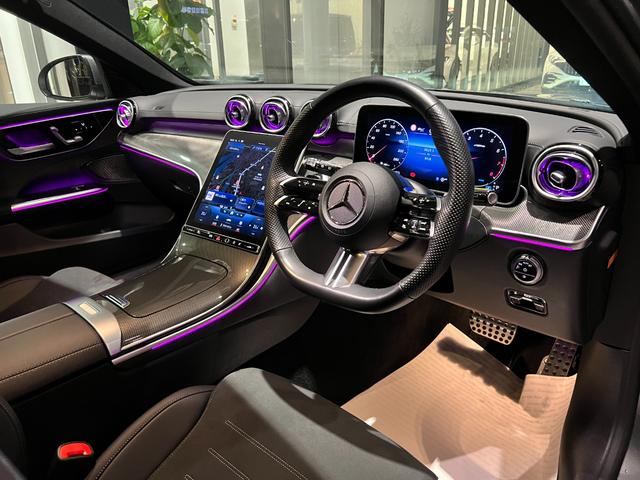 C200ステーションワゴンアバンギャルドAMGライP ■認定中古車2年保証■1オーナー車■レーダーS■前席シートヒーター■レザーツインシート■アンビエントライトプレミアム■360度カメラ■イルミネーテッドステップカバー■ウルトラハイビーム付デジタルライト(22枚目)