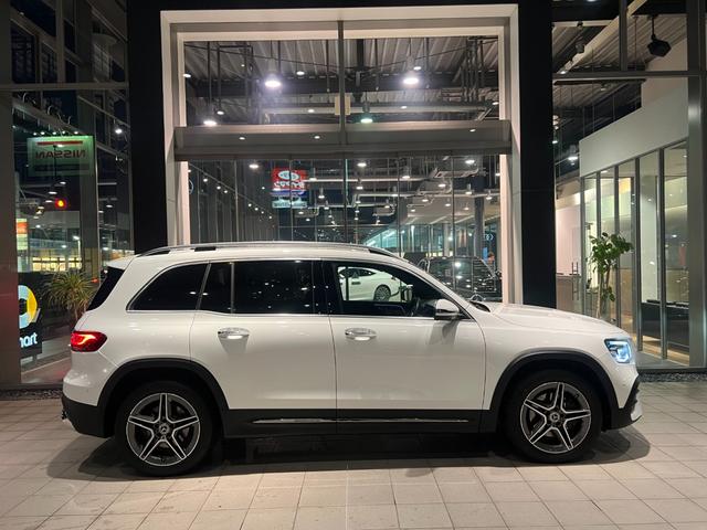 MERCEDES BENZ GLB GLB200D AMG LINE