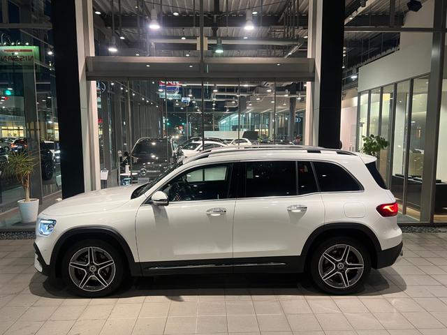 MERCEDES BENZ GLB GLB200D AMG LINE