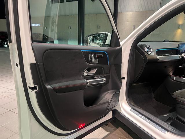 MERCEDES BENZ GLB GLB200D AMG LINE
