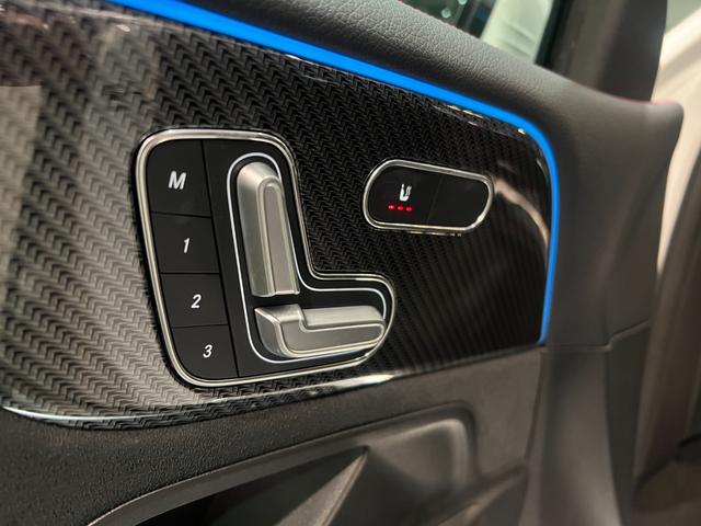 MERCEDES BENZ GLB GLB200D AMG LINE