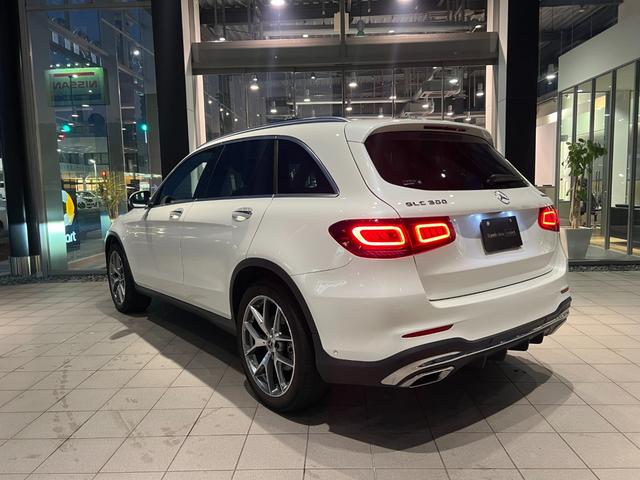 ＧＬＣ ＧＬＣ３００　４マチック　ＡＭＧライン　■認定中古車２年保証■１オーナ■レザーエクスクルージブＰ■パノラミックＳＲ■Ｄレコーダ■エアバランスＰ■ヘッドアップディスプレイ■Ｂｕｒｍｅｓｔｅｒサラウンド■本革■シートベンチレータ■フットトランク（3枚目）