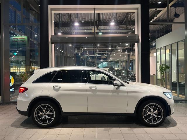ＧＬＣ ＧＬＣ３００　４マチック　ＡＭＧライン　■認定中古車２年保証■１オーナ■レザーエクスクルージブＰ■パノラミックＳＲ■Ｄレコーダ■エアバランスＰ■ヘッドアップディスプレイ■Ｂｕｒｍｅｓｔｅｒサラウンド■本革■シートベンチレータ■フットトランク（6枚目）