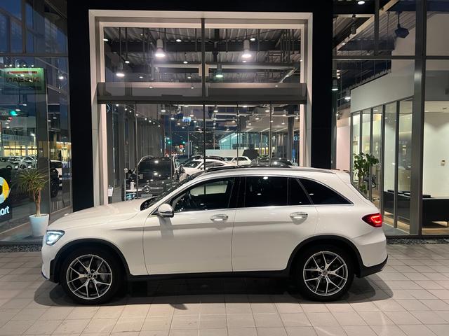 ＧＬＣ ＧＬＣ３００　４マチック　ＡＭＧライン　■認定中古車２年保証■１オーナ■レザーエクスクルージブＰ■パノラミックＳＲ■Ｄレコーダ■エアバランスＰ■ヘッドアップディスプレイ■Ｂｕｒｍｅｓｔｅｒサラウンド■本革■シートベンチレータ■フットトランク（10枚目）