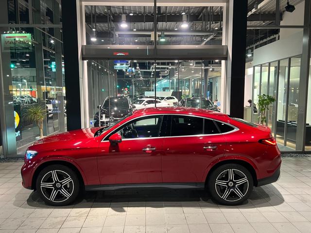ＧＬＣ ＧＬＣ２２０ｄ　４ＭクペドライバズＰ＋ＡＭＧラインＰ　■新車保証継承■１オーナー■ＡＭＧレザーエクスクルージブＰ■前後Ｄレコーダ■本革■ヘッドアップディスプレイ■Ｂｕｒｍｅｓｔｅｒ３Ｄサラウンド■シート＆ステアリングヒーター■リア・アクスルステアリング（10枚目）