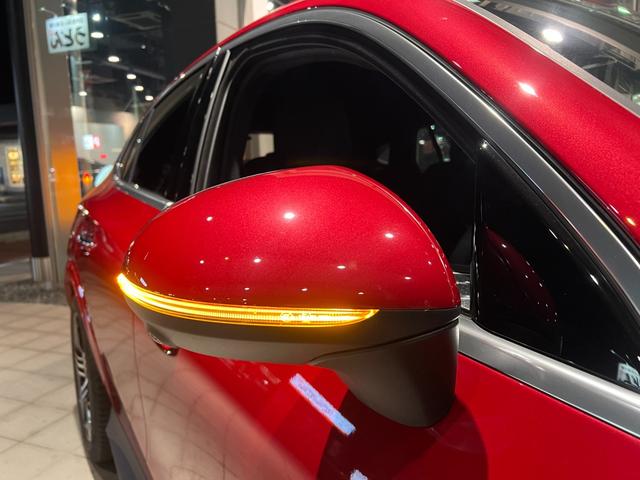 ＧＬＣ ＧＬＣ２２０ｄ　４ＭクペドライバズＰ＋ＡＭＧラインＰ　■新車保証継承■１オーナー■ＡＭＧレザーエクスクルージブＰ■前後Ｄレコーダ■本革■ヘッドアップディスプレイ■Ｂｕｒｍｅｓｔｅｒ３Ｄサラウンド■シート＆ステアリングヒーター■リア・アクスルステアリング（19枚目）