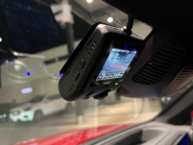 ＧＬＣ ＧＬＣ２２０ｄ　４ＭクペドライバズＰ＋ＡＭＧラインＰ　■新車保証継承■１オーナー■ＡＭＧレザーエクスクルージブＰ■前後Ｄレコーダ■本革■ヘッドアップディスプレイ■Ｂｕｒｍｅｓｔｅｒ３Ｄサラウンド■シート＆ステアリングヒーター■リア・アクスルステアリング（60枚目）