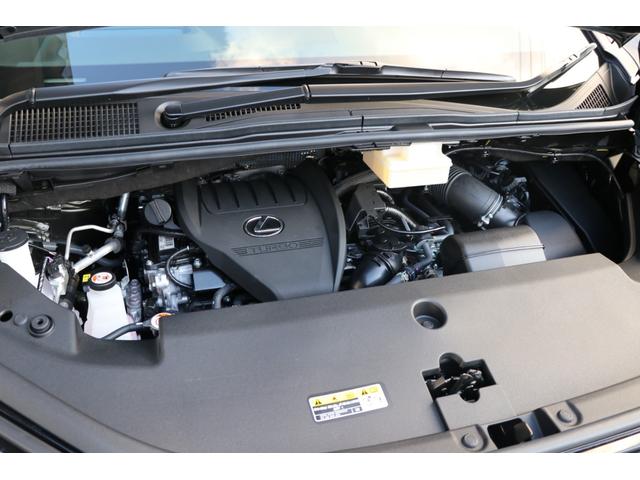 LEXUS LM LM500H EXECUTIVE Best Japan Spec Recon Car for Import Malaysia