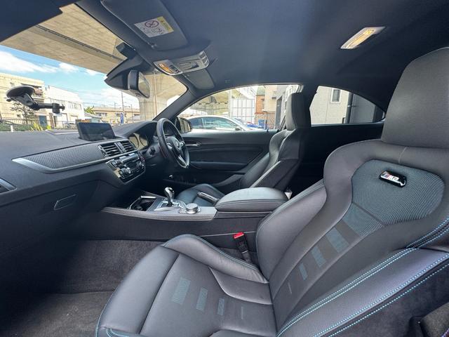 BMW M2 COMPETITION | 2019 | WHITE | 26883 km | details BMW M2 COMPETITION | 2019 | WHITE | 26883 km | details