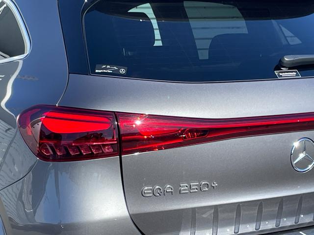 ＥＱＡ ＥＱＡ２５０＋　ＡＭＧラインパッケージ　元デモカー　禁煙車　アドバンスドパッケージ　ＥＱケア継承　ＡＭＧラインパッケージ　マウンテングレー（メタリック）　電動リアゲート　パワーシート　ＭＢＵＸ　ドラレコ　　正規認定中古車　認定中古車保証付（15枚目）