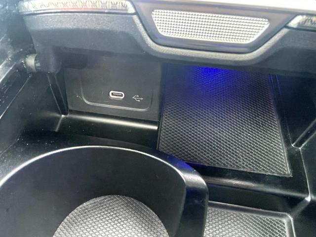 Cクラス C200アバンギャルド AMGラインパッケージ パノラミックスライディングルーフ レザーエクスクルーシブP レザーシエナブラウン/ブラック ベーシックP AMGラインP Mケア継承 認定2年保証付 1オーナー 禁煙車 正規認定中古車 MBUX(32枚目)