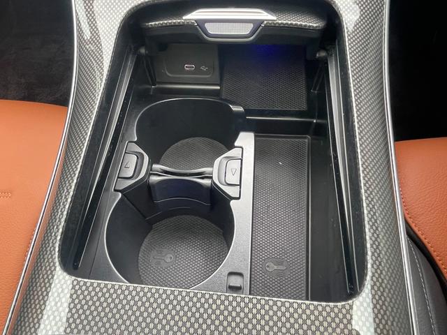 Cクラス C200アバンギャルド AMGラインパッケージ パノラミックスライディングルーフ レザーエクスクルーシブP レザーシエナブラウン/ブラック ベーシックP AMGラインP Mケア継承 認定2年保証付 1オーナー 禁煙車 正規認定中古車 MBUX(51枚目)