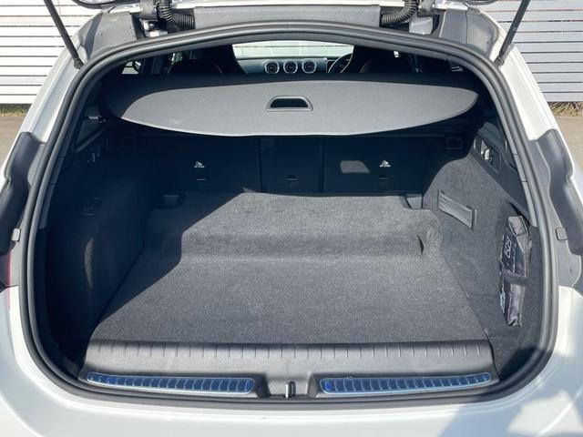 �g�����N�z��Ԑl����ו��̌`�E�傫���Ȃǂɍ��킹�ėl�X�ȃA�����W���\�ȕ����|���V�[�g�B�o�b�N���X�g��O���ɓ|�����ƂŁA�g�����N�X�y�[�X���g�傷�邱�Ƃ��ł��܂��B