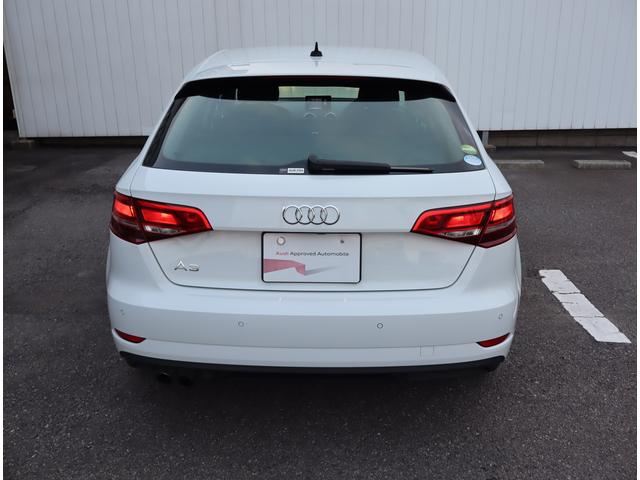 A3 スポーツバック30TFSI 認定中古車 ワンオーナー 禁煙車 ETC ナビゲーションplusパッケージ アドバンストキーシステム(5枚目)