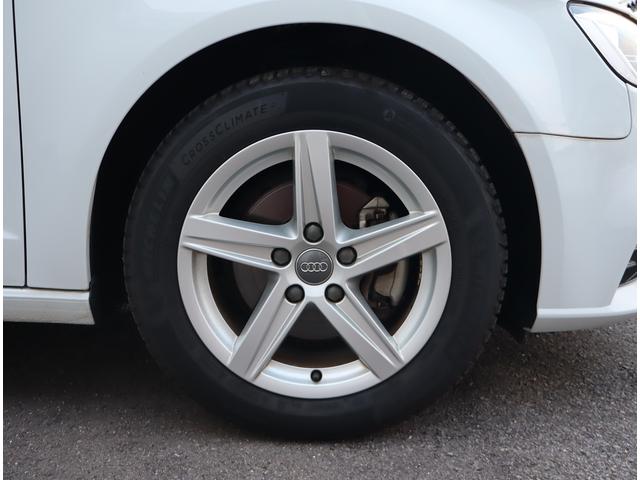 A3 スポーツバック30TFSI 認定中古車 ワンオーナー 禁煙車 ETC ナビゲーションplusパッケージ アドバンストキーシステム(7枚目)