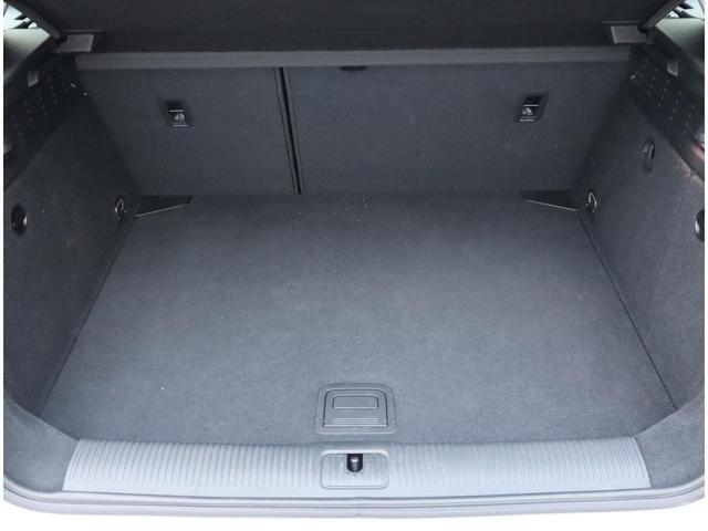 A3 スポーツバック30TFSI 認定中古車 ワンオーナー 禁煙車 ETC ナビゲーションplusパッケージ アドバンストキーシステム(9枚目)